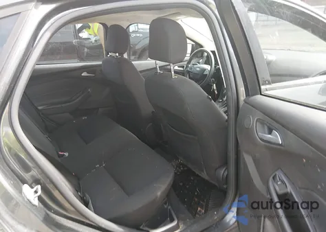 2017 Ford Focus Sel z USA, uszkodzony, nr VIN 1FADP3H21HL274456